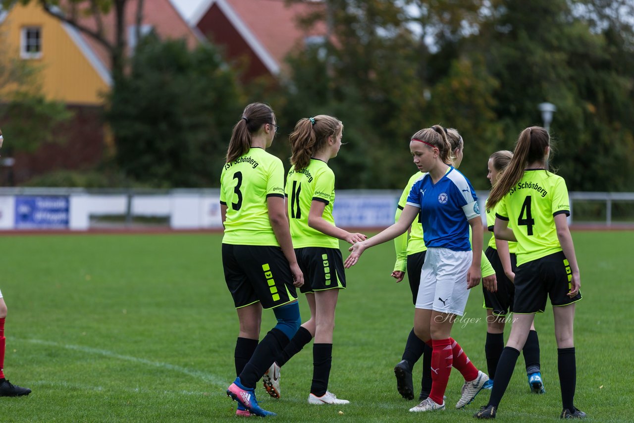 Bild 357 - B-Juniorinnen TSV Schoenberg - Holstein Kiel : Ergebnis: 0:23